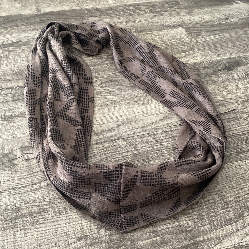 Michael Kors Scarf